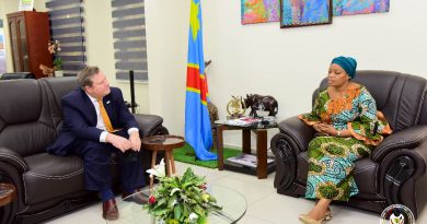 Les questions de la coopération dans les secteurs de développement de la Rdc, ont été au centre des échanges entre la VPM-EDD, Eve BAZAIBA et Mike HAMMER, Ambassadeur des USA en poste à Kinshasa ce jeudi 19 août 2021.